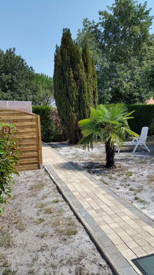 Lo Διαμέρισμα Audenge Εξωτερικό φωτογραφία